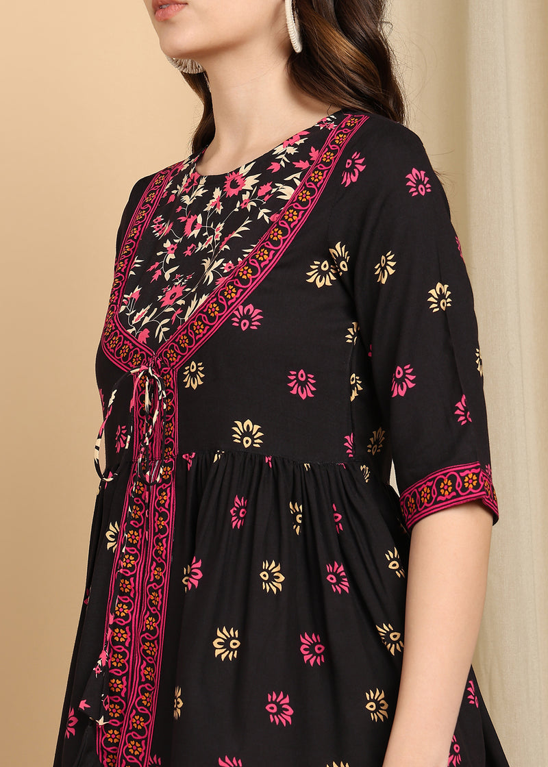 Women's Black Printed Rayon Casual Top