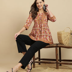 Women's Red Printed Cotton Top